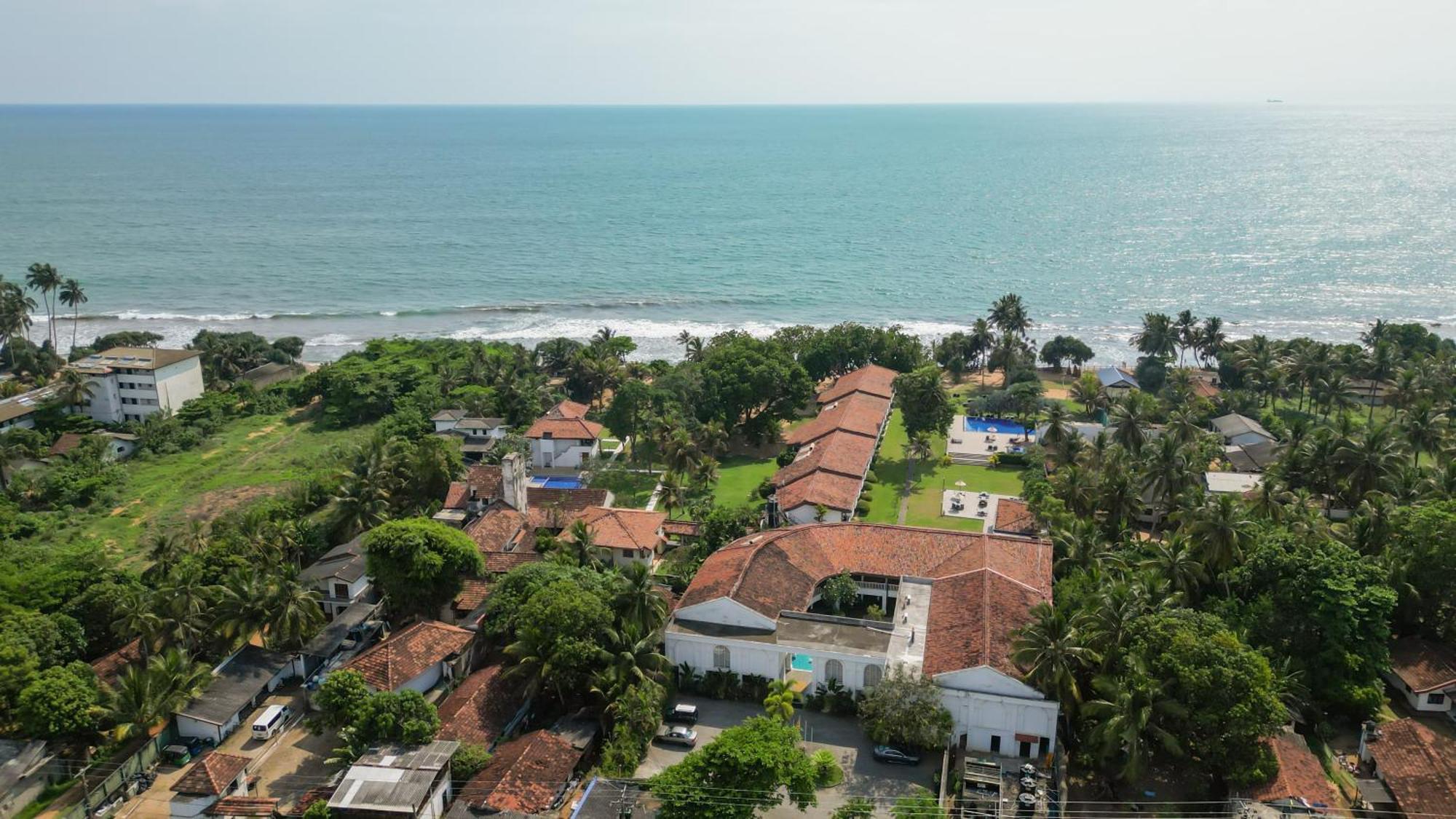 Hibiscus Beach Hotel&Villas Kalutara Exterior foto